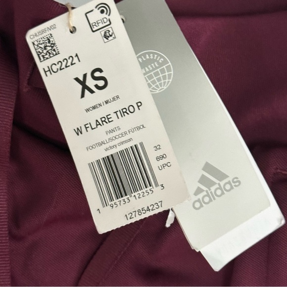 Adidas Maroon XS Workout Pants with flare and zippers on ankles - Picture 4 of 10
